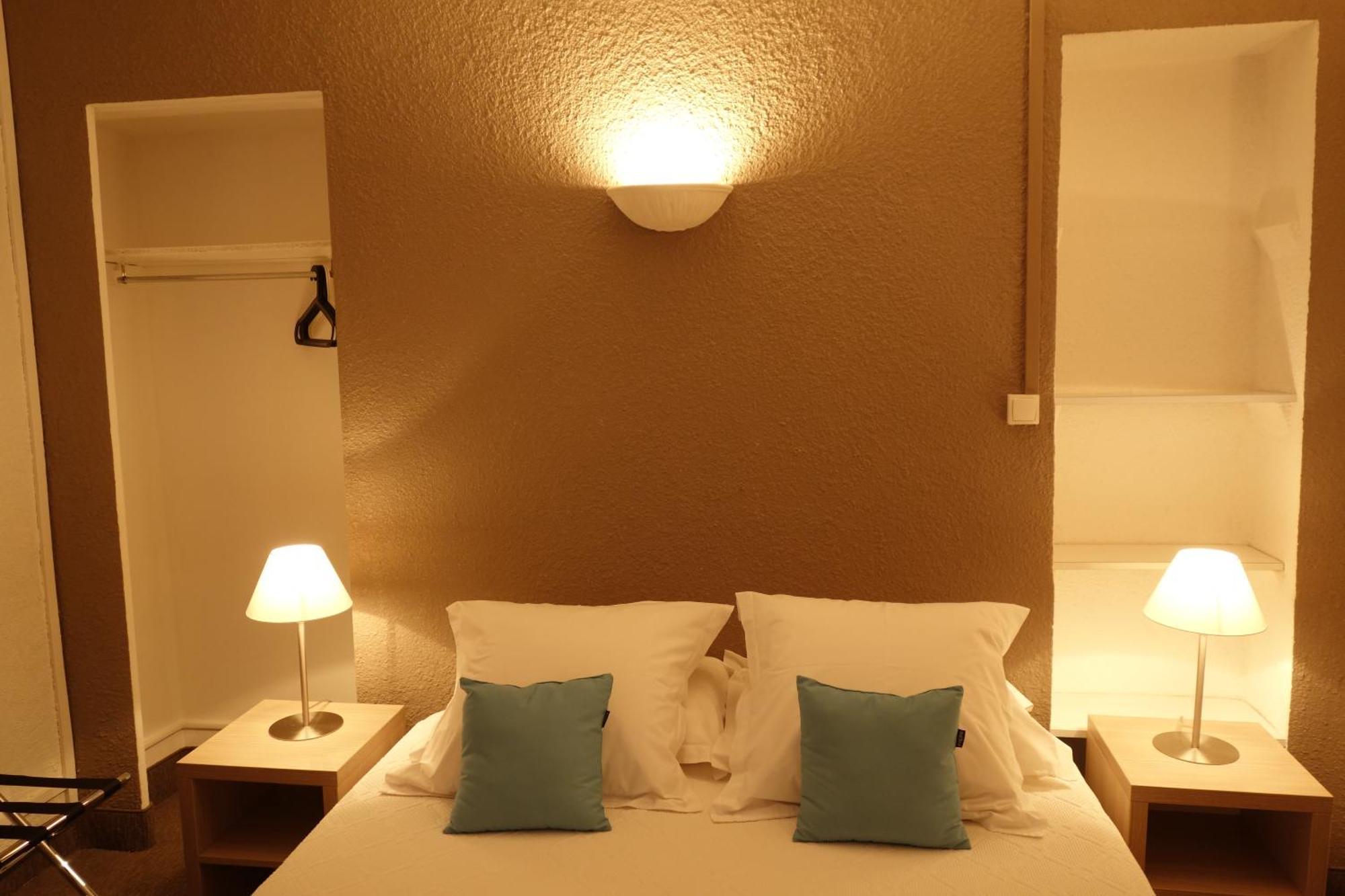 Hotel Le Prejoly Saint-Vallier-de-Thiey Стая снимка