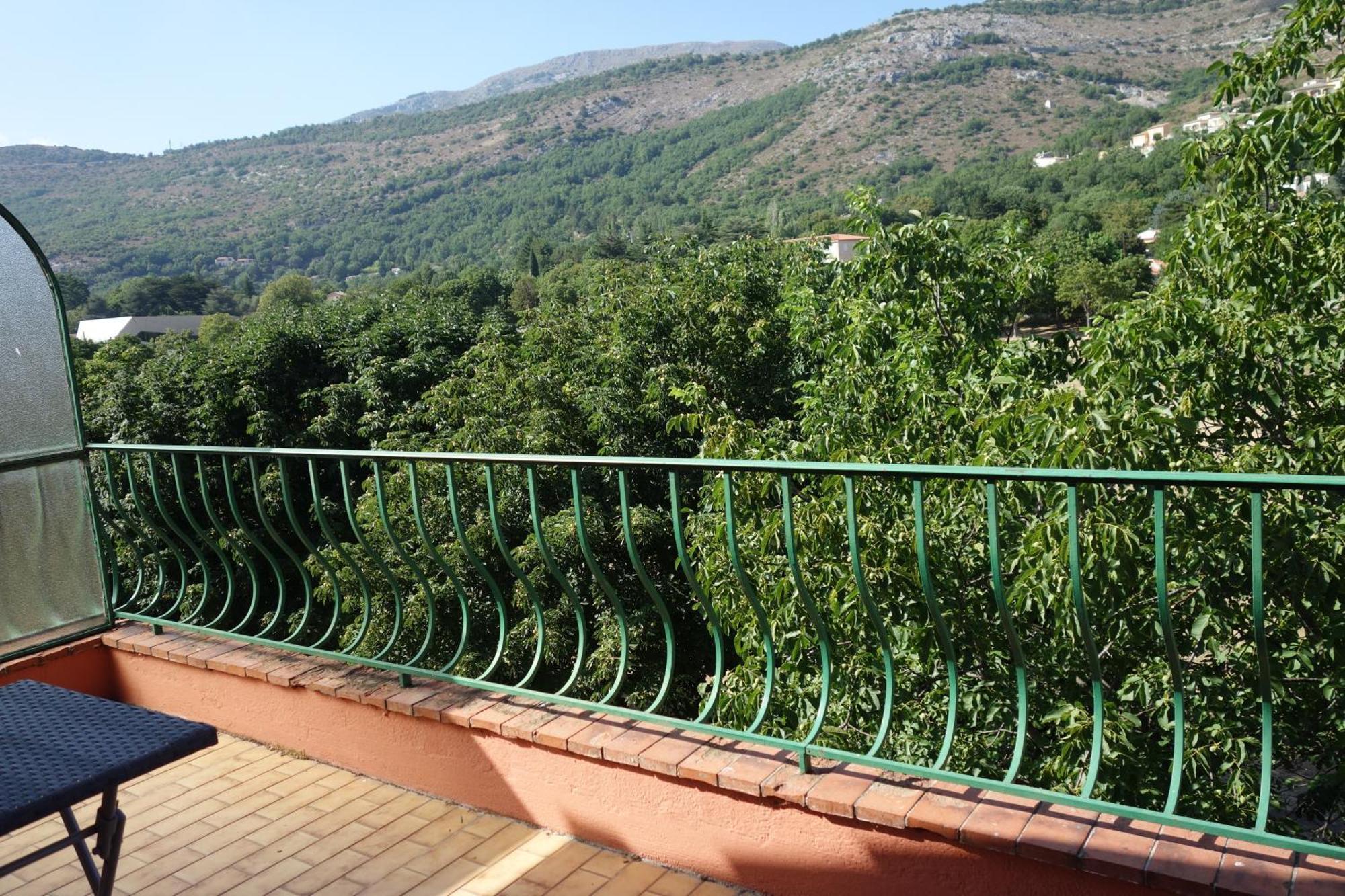 Hotel Le Prejoly Saint-Vallier-de-Thiey Стая снимка