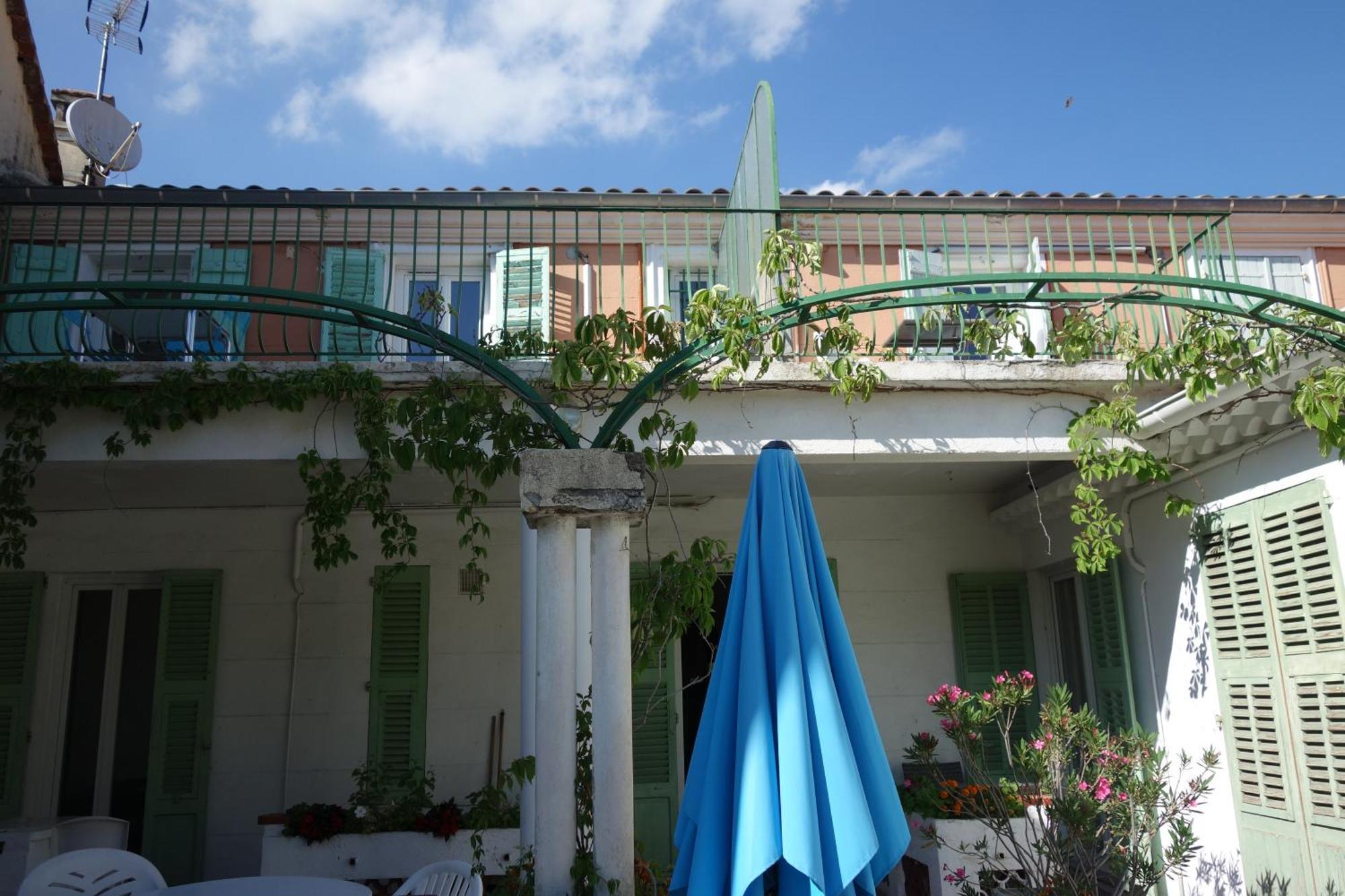 Hotel Le Prejoly Saint-Vallier-de-Thiey Стая снимка