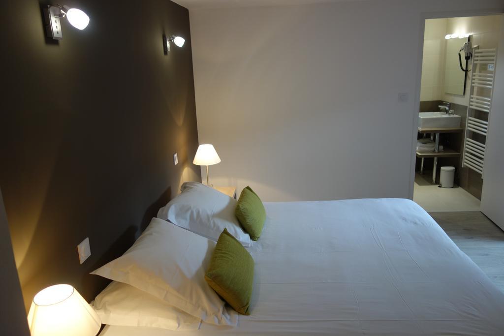 Hotel Le Prejoly Saint-Vallier-de-Thiey Екстериор снимка