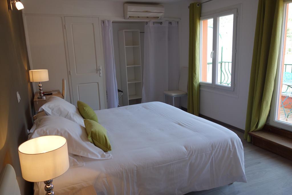 Hotel Le Prejoly Saint-Vallier-de-Thiey Екстериор снимка