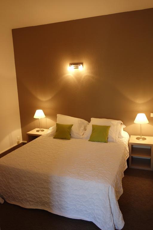 Hotel Le Prejoly Saint-Vallier-de-Thiey Екстериор снимка