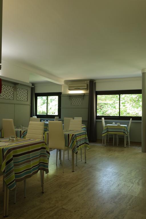 Hotel Le Prejoly Saint-Vallier-de-Thiey Екстериор снимка